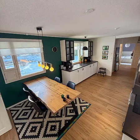 منزل للإقامة Arctic Riverside House روفانييمي